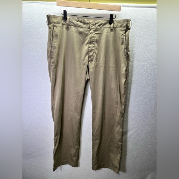 Nike Golf Performance Khaki Pants Mens 36/30 Drifit Stretch Comfy Breath 2325 - Picture 1 of 9